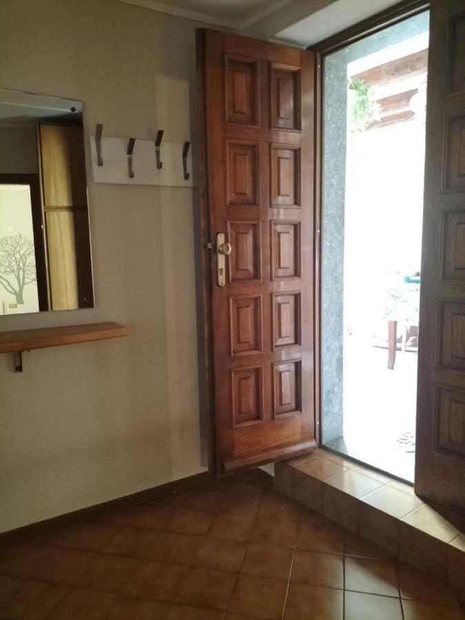 Casa Rina Apartment เนสโซ ภายนอก รูปภาพ
