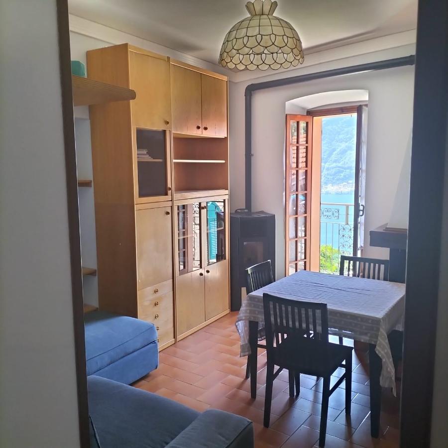 Casa Rina Apartment เนสโซ ภายนอก รูปภาพ